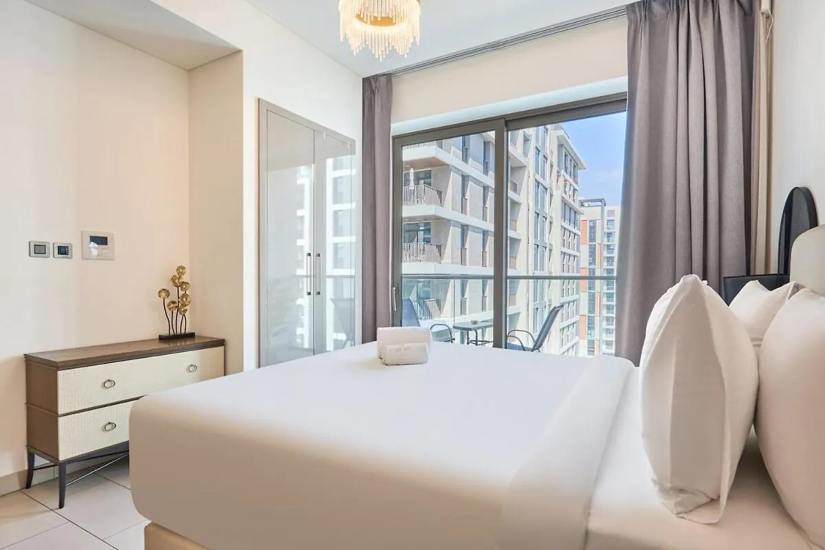 Stay By Latinem Luxury Studio G6812 Near Downtown Dubai Apartment